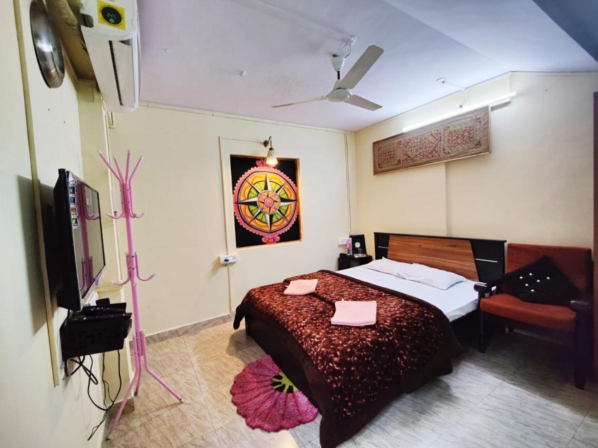 Bella Villa Luxury Stay ปณชี ภายนอก รูปภาพ